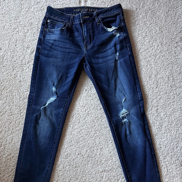 American Eagle Dark Blue Jeans - Picture 1 of 3